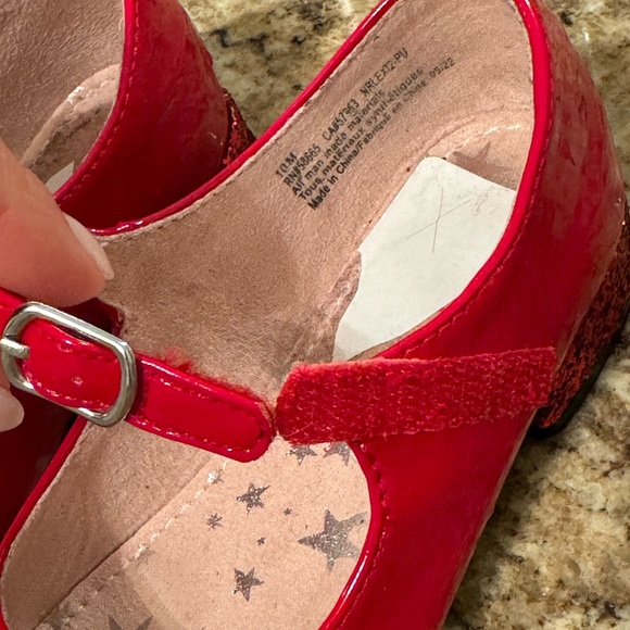 Red toddler dress shoes - Picture 5 of 7